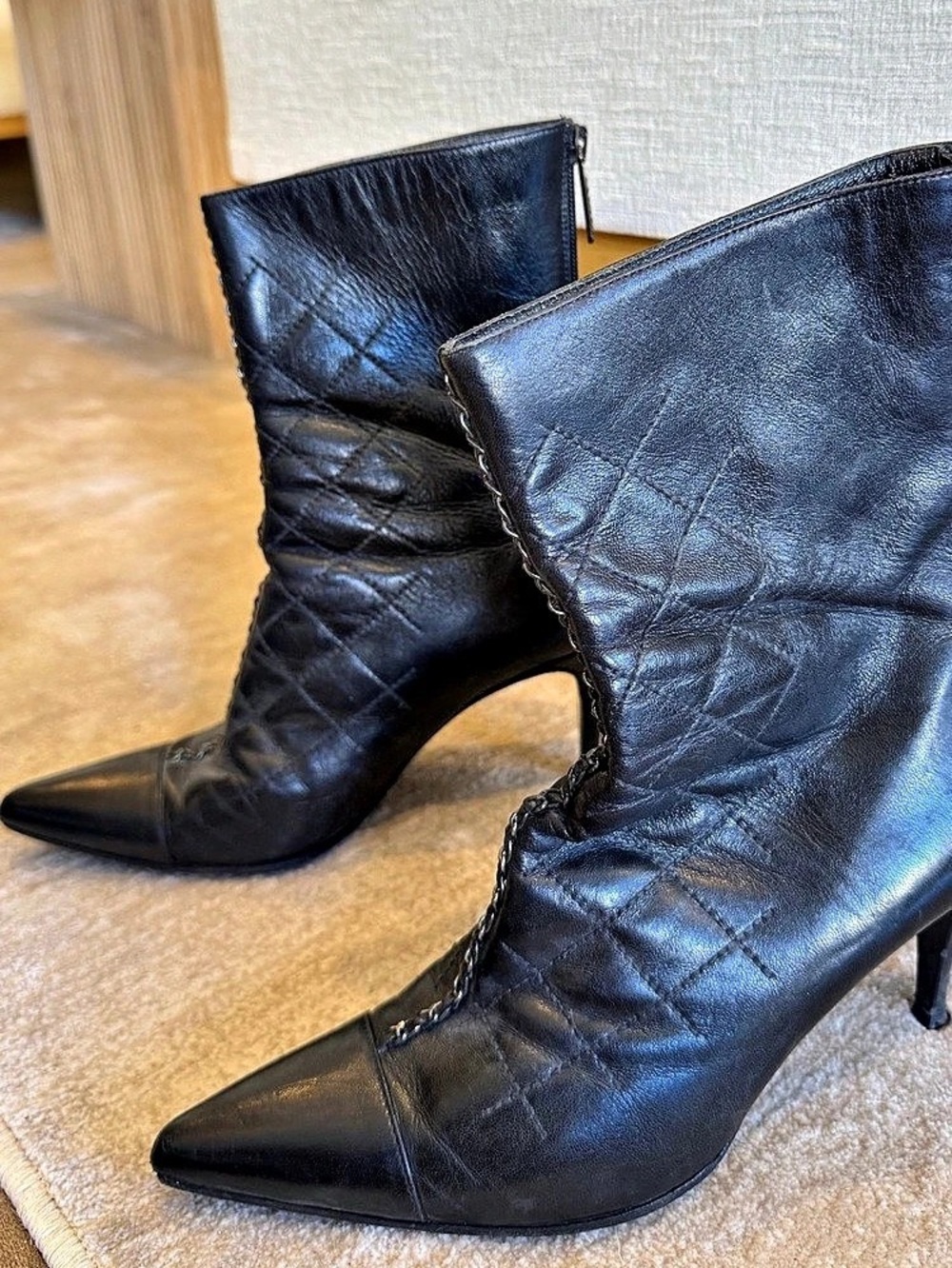 Chanel Black Quilted Leather Pointed-Toe Heeled Boots with Silver Chain Detail - Picture 7 of 16